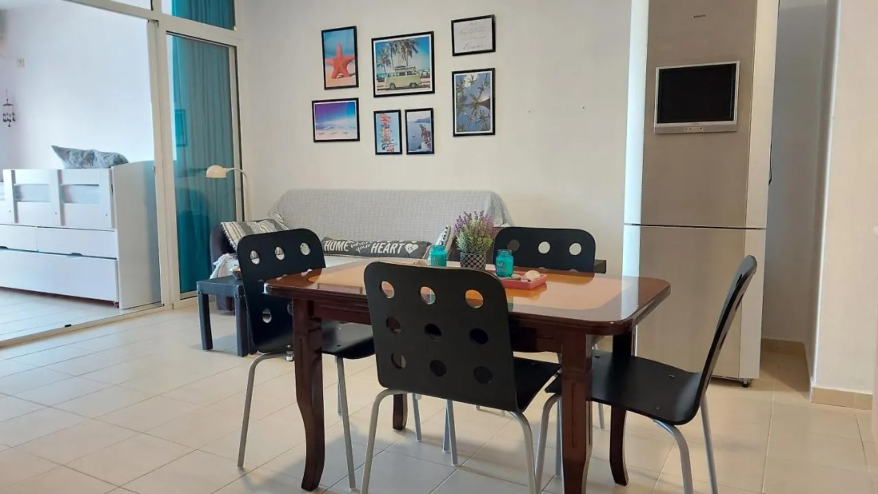 Sun Marine Apartment Saranda Arnavutluk